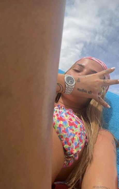 Loredana Zefi ポルノスター 美しい 写真