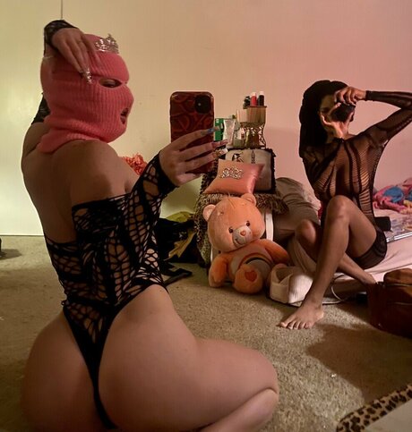 anjelikamuhe ヌードスター 写真