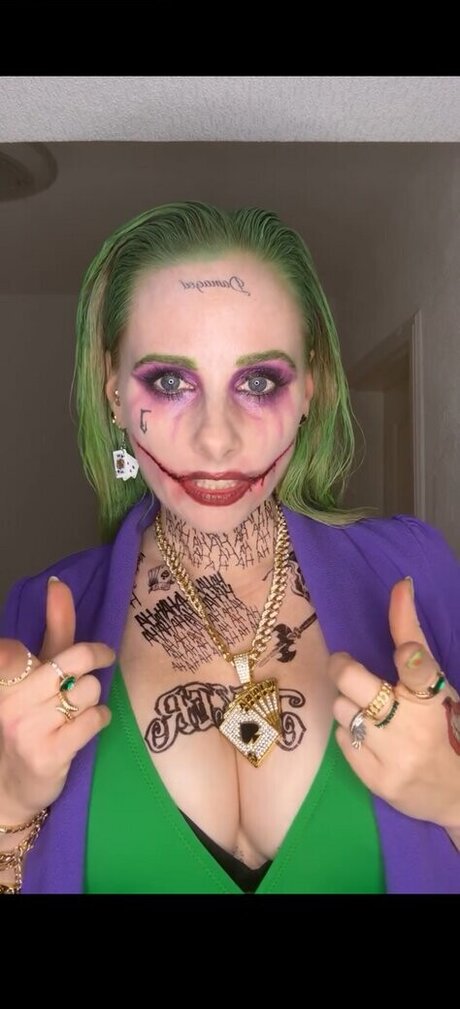 Jacqueline Sparrow セクシーなポルノスター 写真