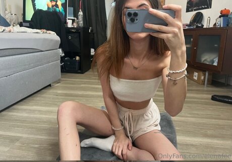 Elenafee 最高のスター ギャラリー