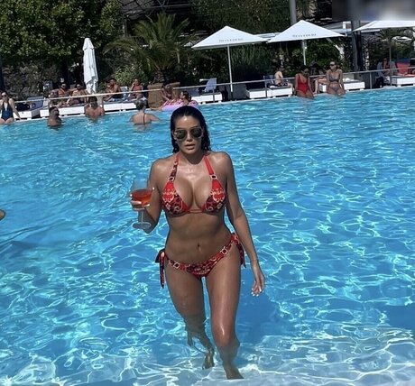 Roaya Soraya 素敵なスター 写真