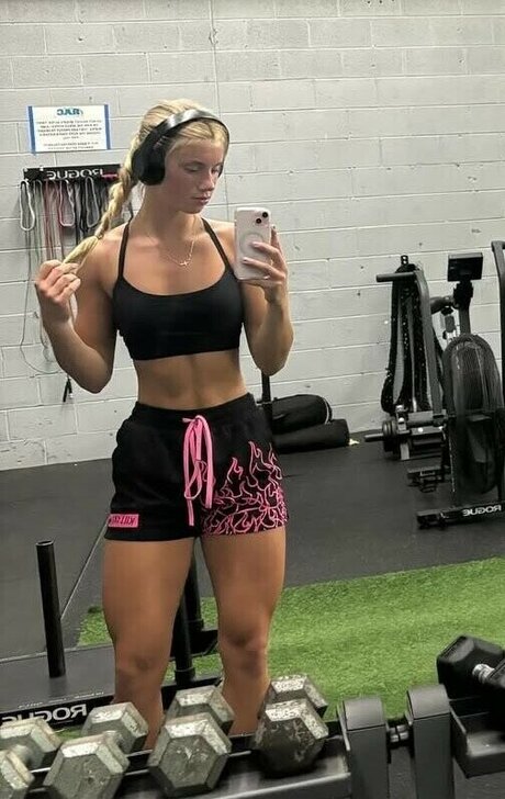 Lauren Creon 裸の女優 写真