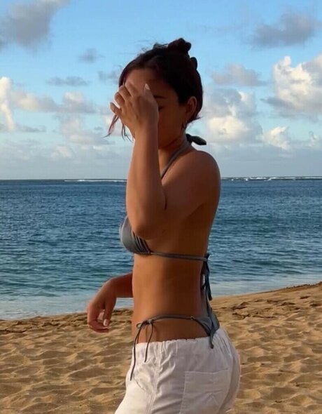 Olivia Jordan セックスモデル 画像