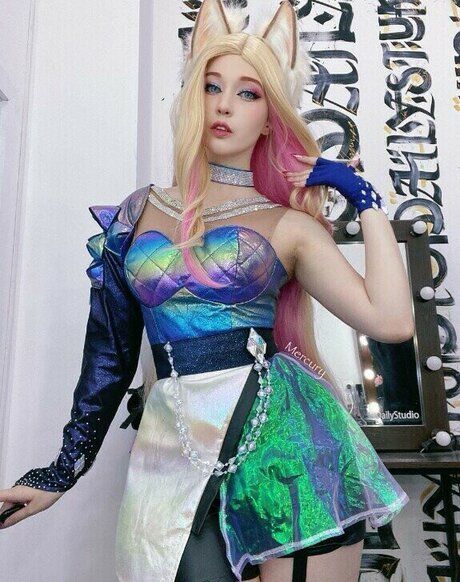 Mercury Cosplay 完璧なモデル ギャラリー