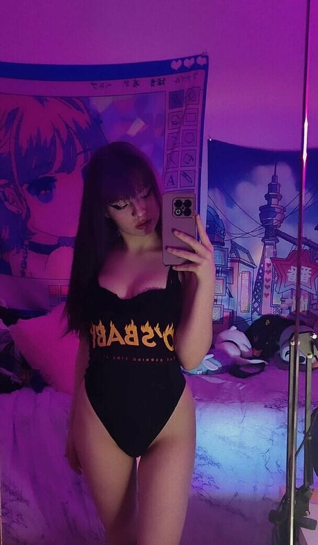 theakaleina 独占女優 画像