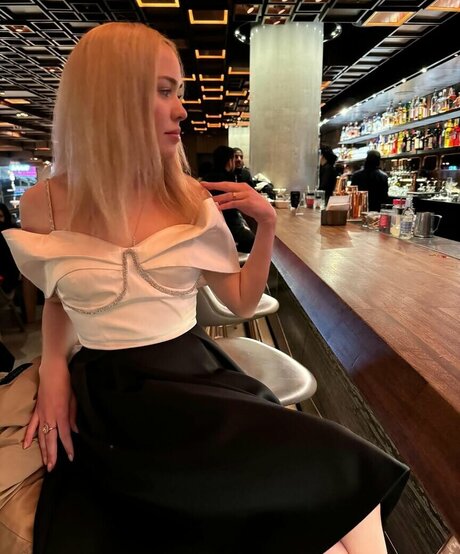 Agnessa Kosogon HDスター 写真