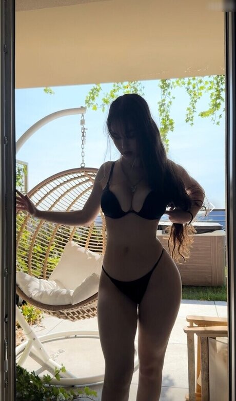 Elisa Aline ヌード女優 画像