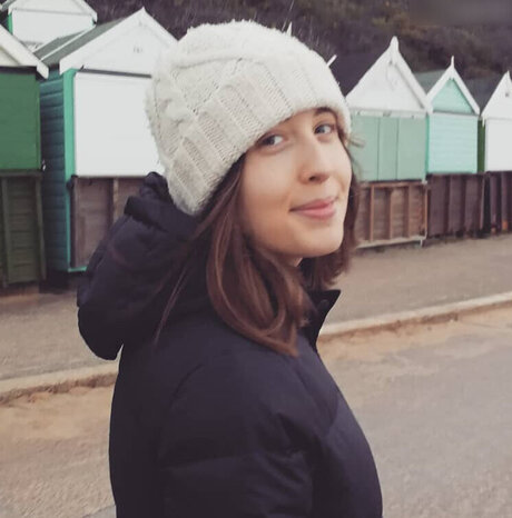 Alice Merton top profile image