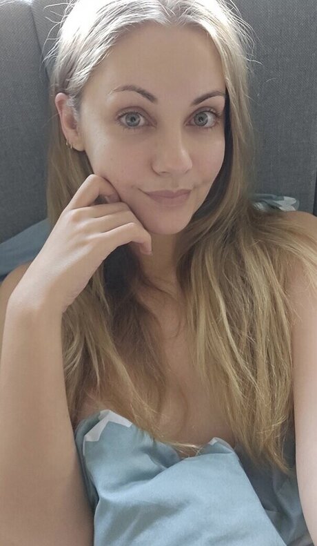 Sarah Milkowski エロティックなモデル 写真