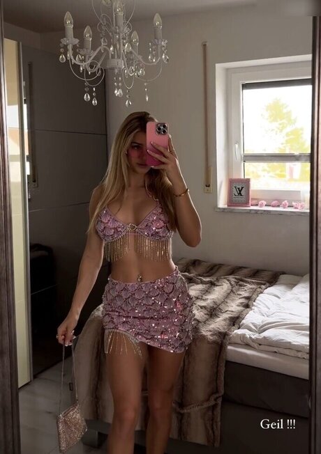 Chiara Antonella ヌードモデル 写真