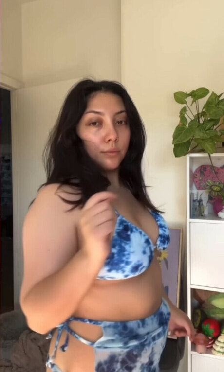 ASMR JADE ホットスター 写真