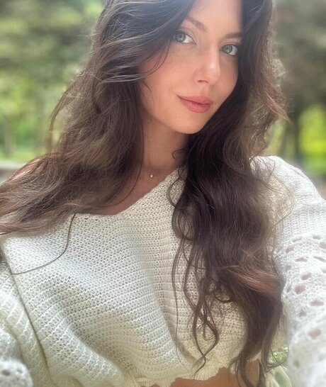 Theoreticalresearch 完璧な女優 写真