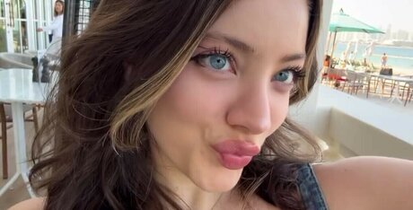 Leyla Afshonkar ポルノスター ヌード 画像