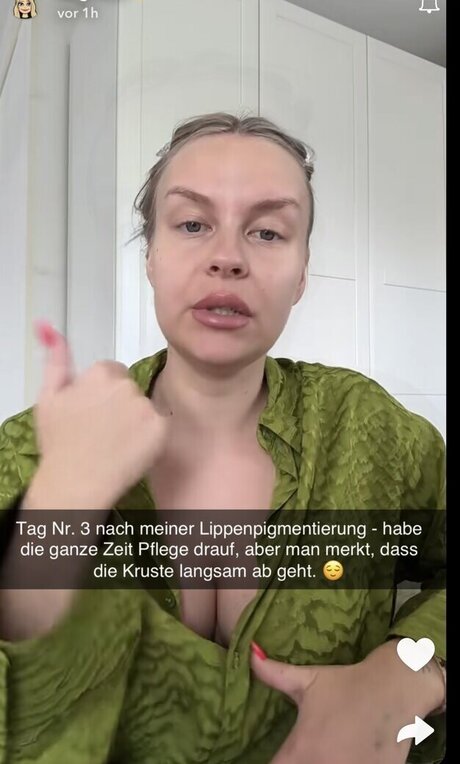 Dagi Bee ポルノモデル ギャラリー