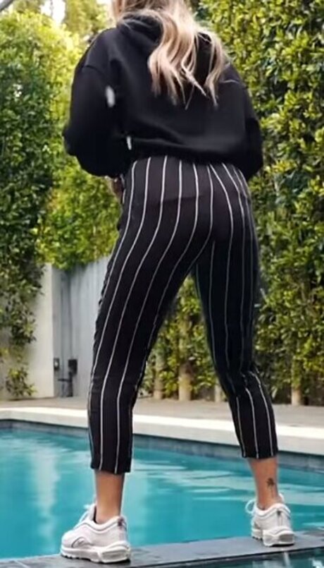 Dagi Bee セックスモデル アーカイブ