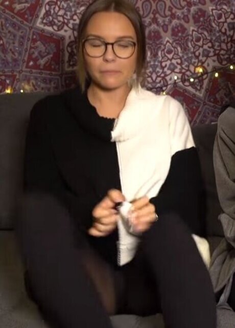 Dagi Bee 最高のスター ギャラリー