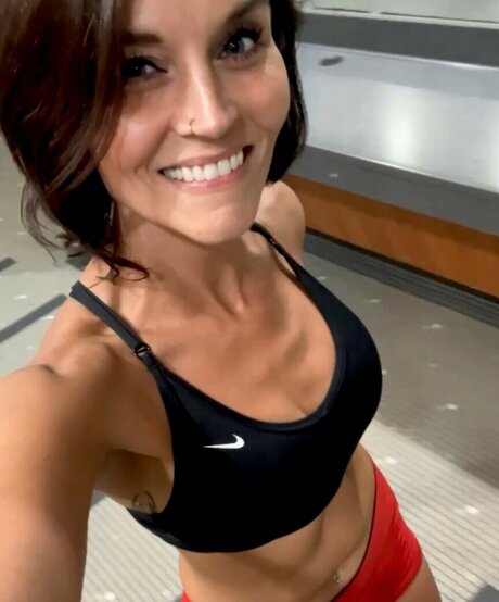 Julie Felton 完璧なスター 画像