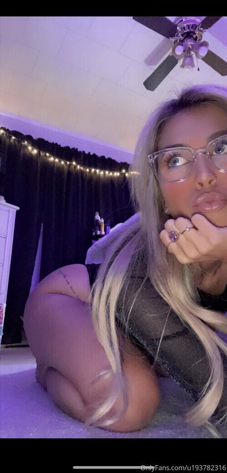 Lauren Ashley スター ヌード アーカイブ