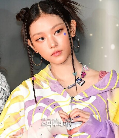 Haerin HD女優 写真
