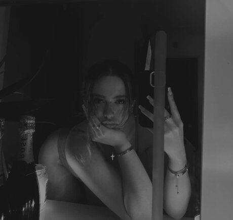 Olivia Alex 素敵なスター 画像