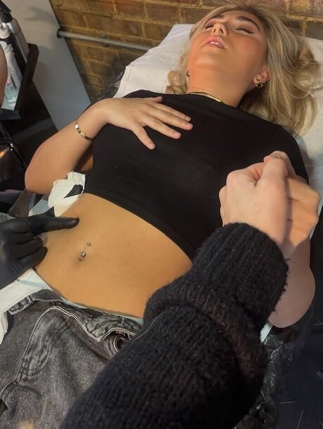 Rosie McClelland 美しいスター 写真