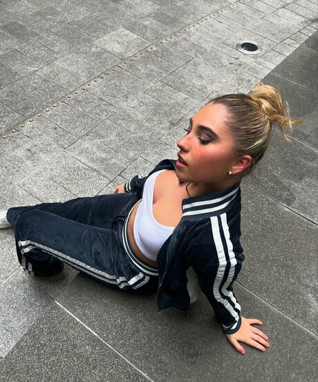 Rosie McClelland 可愛いモデル 画像