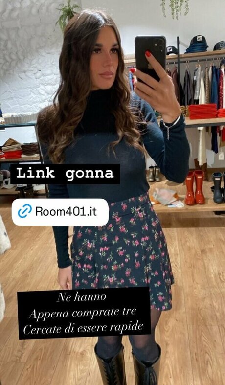 Claudia Magnabosco かわいいモデル 写真
