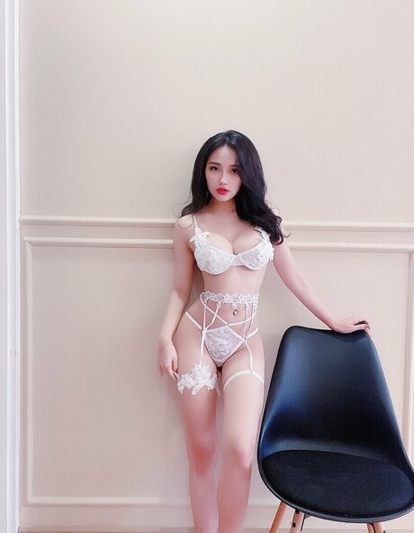 mie ngn3 xxxモデル 画像