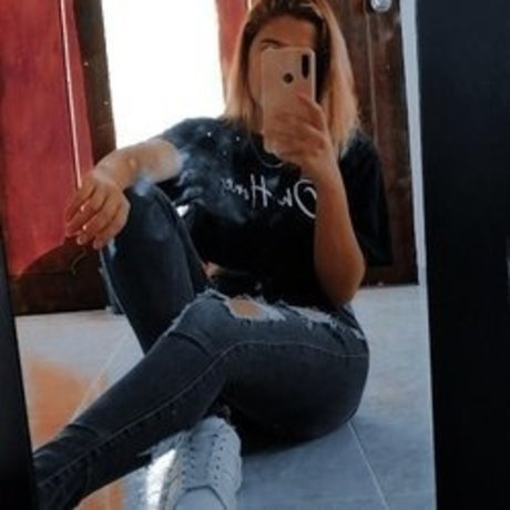 Larry roberts ヌード女優 写真