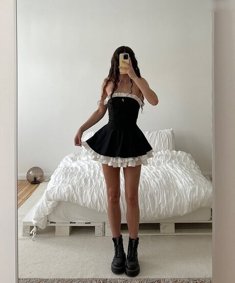 Kathiischr エロティックなスター 写真