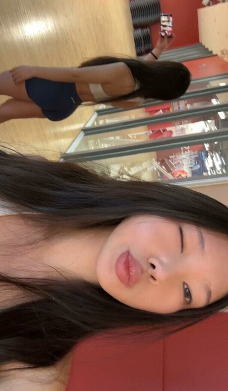 claragsule 最高のモデル 写真