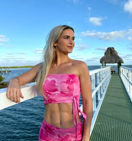 Karyn Best ポルノスター 写真