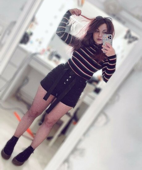 Lena Vanille XXXモデル 画像