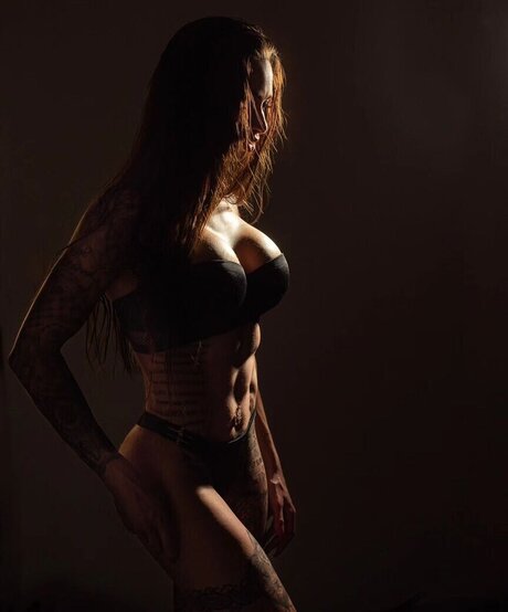 Jenny pfeiffer ポルノスター 素敵 画像
