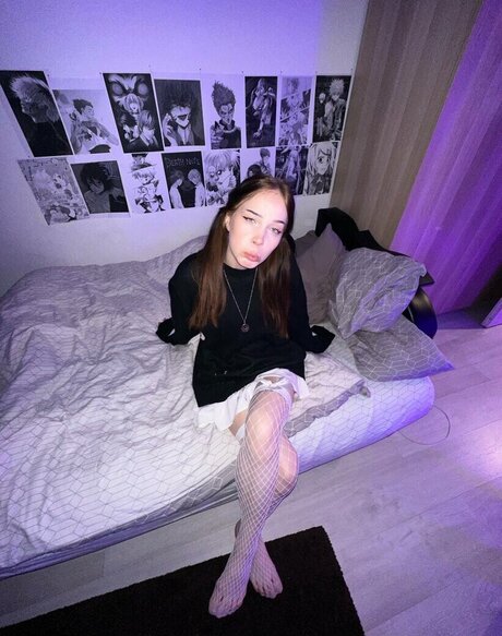 aswrinna エロティックモデル 写真