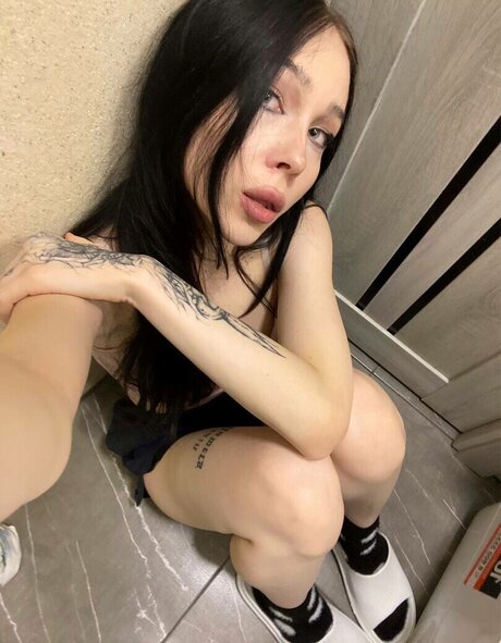 aswrinna xxx女優 写真