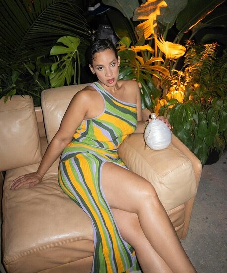 Dascha Polanco 完璧なモデル ギャラリー
