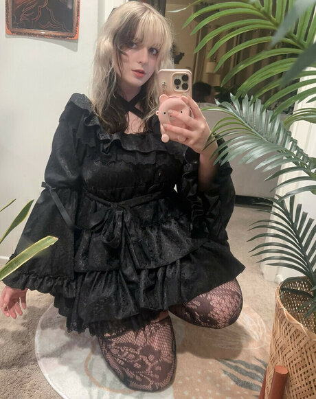 Aretteepls エロティックモデル 写真