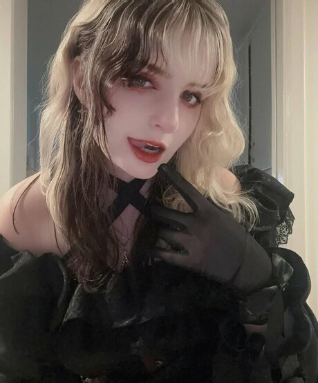アンバー・オンリーファンズ 無料セクシー 写真