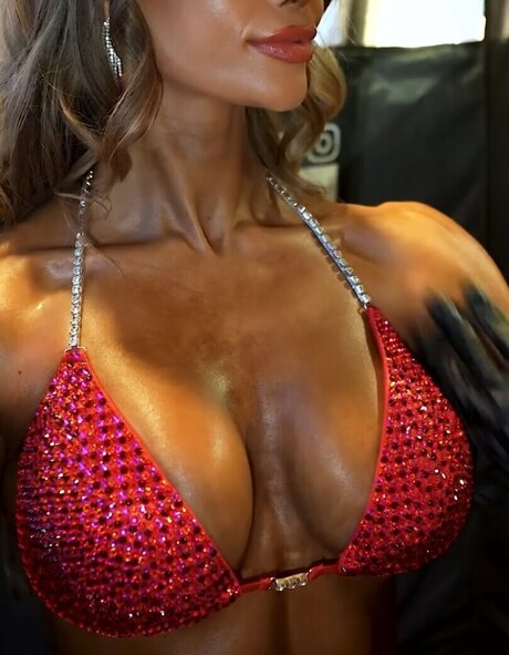 Camilla Nkenke 最高のスター 画像