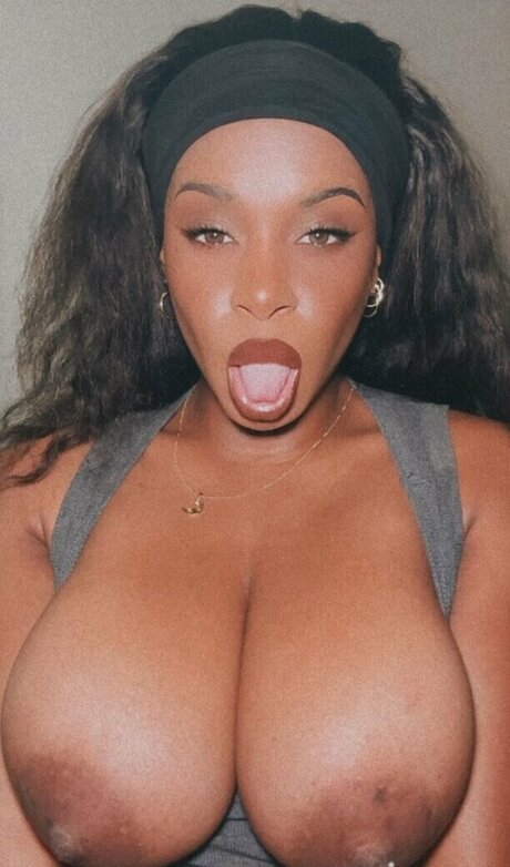 Leila Blake HDポルノスター 写真