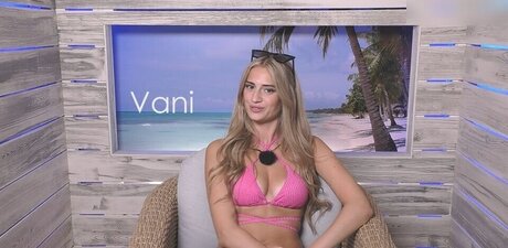 Vanessa Wende アダルトスター ギャラリー