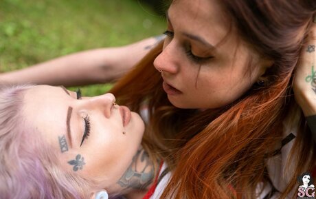 gladycesuicide 高品質のスター アーカイブ