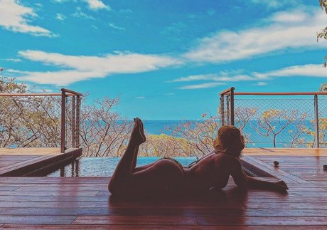 美しい顔のOnlyFans ホットセクシー 写真
