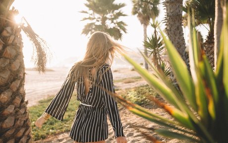 Camila Morrone アダルトスター ギャラリー