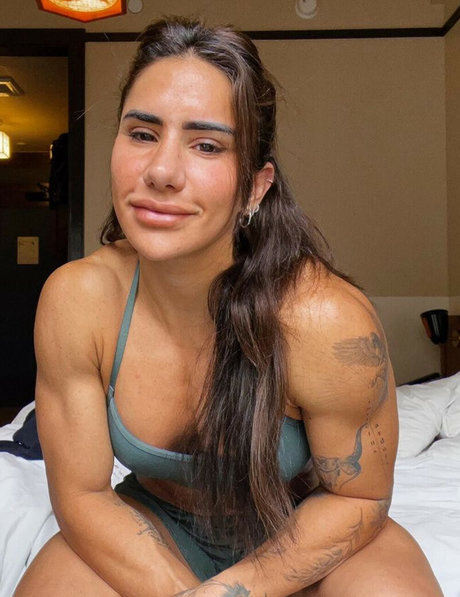 Stefi Cohen アダルトスター 写真