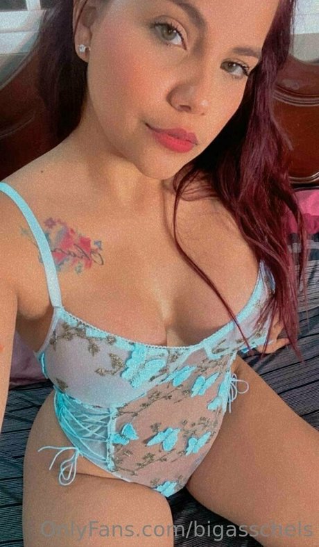 太ったトランスオンリーファンズ セクシーヌード 写真