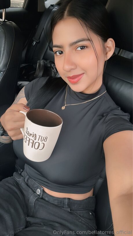bellatorres official セクシーなポルノスター 写真