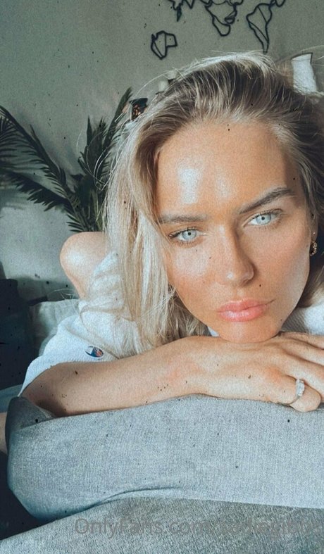 sadiegibbs 無料スター 写真