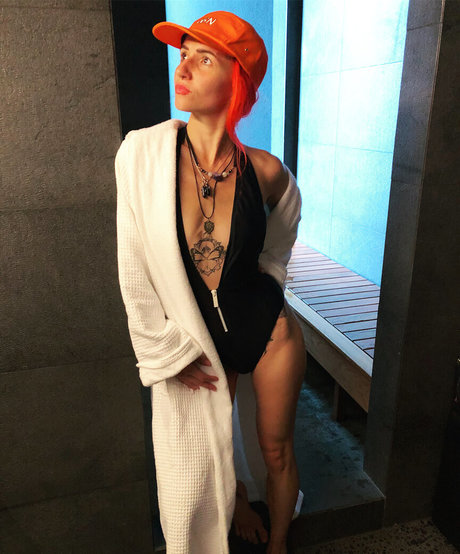 熟女ストリップOnlyFans ポルノ 写真